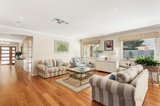 https://images.listonce.com.au/custom/160x/listings/10-purse-street-mount-waverley-vic-3149/924/00490924_img_02.jpg?6d-I1-wDTcA