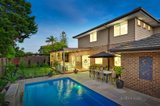 https://images.listonce.com.au/custom/160x/listings/10-purse-street-mount-waverley-vic-3149/924/00490924_img_10.jpg?HLtIkK6nED4