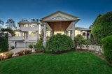 https://images.listonce.com.au/custom/160x/listings/10-pygmalion-rise-warrandyte-vic-3113/488/00217488_img_01.jpg?dcQgMOBmjrQ