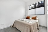 https://images.listonce.com.au/custom/160x/listings/10-queen-street-fitzroy-north-vic-3068/620/01550620_img_10.jpg?Js6VQ9f41P4