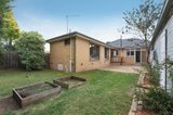 https://images.listonce.com.au/custom/160x/listings/10-rae-street-bentleigh-east-vic-3165/964/00897964_img_07.jpg?Pcl1OlkKAUI