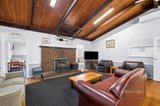 https://images.listonce.com.au/custom/160x/listings/10-ranch-road-daylesford-vic-3460/914/01717914_img_21.jpg?h555CLUKSfA