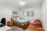 https://images.listonce.com.au/custom/160x/listings/10-regent-street-mount-waverley-vic-3149/037/01833037_img_10.jpg?bAV4NTr9dMY
