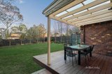 https://images.listonce.com.au/custom/160x/listings/10-rochelle-court-doncaster-east-vic-3109/932/01557932_img_13.jpg?RbnU0iboidM