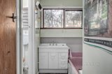 https://images.listonce.com.au/custom/160x/listings/10-rodda-parade-eltham-vic-3095/023/01290023_img_08.jpg?2c7v5lM0tcM