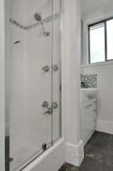 https://images.listonce.com.au/custom/160x/listings/10-rose-street-brunswick-vic-3056/746/01177746_img_13.jpg?QhaR_OYZF_o
