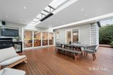 https://images.listonce.com.au/custom/160x/listings/10-salisbury-avenue-blackburn-vic-3130/124/01937124_img_15.jpg?Z1tyURpr9So