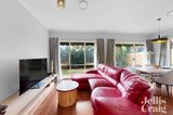 https://images.listonce.com.au/custom/160x/listings/10-saltwater-crescent-maribyrnong-vic-3032/674/01732674_img_13.jpg?3oL9ZqBR3dE