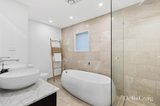 https://images.listonce.com.au/custom/160x/listings/10-saturn-street-balwyn-north-vic-3104/889/01746889_img_13.jpg?JCoweK7YhZY