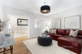 https://images.listonce.com.au/custom/160x/listings/10-savage-court-nunawading-vic-3131/150/01683150_img_04.jpg?uKLR-tpZID0