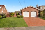 https://images.listonce.com.au/custom/160x/listings/10-sesame-street-mount-waverley-vic-3149/430/01943430_img_01.jpg?bSu4wmVGZCo