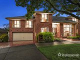 https://images.listonce.com.au/custom/160x/listings/10-sewart-close-vermont-south-vic-3133/846/01525846_img_01.jpg?Vm9URUe3OXk