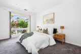 https://images.listonce.com.au/custom/160x/listings/10-shearman-crescent-mentone-vic-3194/548/01607548_img_08.jpg?YFzCJV7n6aA