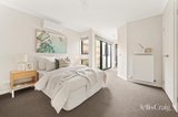 https://images.listonce.com.au/custom/160x/listings/10-showers-avenue-chelsea-vic-3196/750/01882750_img_11.jpg?nTCFkgCvSZ4