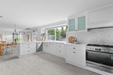 https://images.listonce.com.au/custom/160x/listings/10-skye-court-chelsea-heights-vic-3196/930/01705930_img_07.jpg?oN0GftYszo4