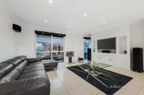 https://images.listonce.com.au/custom/160x/listings/10-spring-valley-drive-templestowe-vic-3106/612/01013612_img_02.jpg?_AqkDRYKiIs