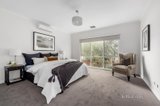 https://images.listonce.com.au/custom/160x/listings/10-stevens-close-kew-vic-3101/615/01302615_img_06.jpg?nbBqkJCeJjk