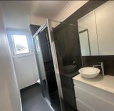 https://images.listonce.com.au/custom/160x/listings/10-sturt-street-flemington-vic-3031/517/01981517_img_04.jpg?1-TNCLsCR0U