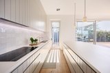 https://images.listonce.com.au/custom/160x/listings/10-sullivan-street-sorrento-vic-3943/317/01919317_img_04.jpg?bSIgFAzelPQ