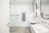 https://images.listonce.com.au/custom/160x/listings/10-sullivan-street-sorrento-vic-3943/317/01919317_img_15.jpg?IzfCwT8t9Qg
