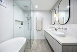 https://images.listonce.com.au/custom/160x/listings/10-sullivan-street-sorrento-vic-3943/317/01919317_img_17.jpg?I8kgjSUv4bg