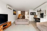 https://images.listonce.com.au/custom/160x/listings/10-sun-orchid-circuit-st-helena-vic-3088/993/01720993_img_08.jpg?TOoAtBwzf0I