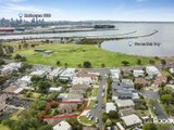 https://images.listonce.com.au/custom/160x/listings/10-swan-court-newport-vic-3015/704/01203704_img_03.jpg?sY18OlnJvnk