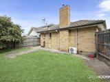 https://images.listonce.com.au/custom/160x/listings/10-swan-court-newport-vic-3015/704/01203704_img_14.jpg?-wnyIeQPPWc