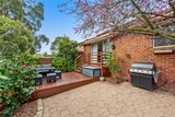 https://images.listonce.com.au/custom/160x/listings/10-tara-court-yallambie-vic-3085/614/01570614_img_11.jpg?jdtCYwBE4FM