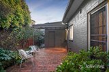 https://images.listonce.com.au/custom/160x/listings/10-temple-street-hawthorn-east-vic-3123/408/01753408_img_03.jpg?_tBXiIsB5Do