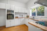https://images.listonce.com.au/custom/160x/listings/10-temple-street-hawthorn-east-vic-3123/408/01753408_img_05.jpg?NgKTIULWNDE