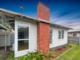 https://images.listonce.com.au/custom/160x/listings/10-tennyson-street-norlane-vic-3214/267/01740267_img_01.jpg?F88GH8WyU20