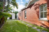 https://images.listonce.com.au/custom/160x/listings/10-thompson-street-williamstown-vic-3016/306/01628306_img_18.jpg?AtOu-mlXzl8