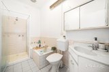 https://images.listonce.com.au/custom/160x/listings/10-ti-tree-crescent-seaford-vic-3198/531/01782531_img_06.jpg?1wAwKcZQWRQ
