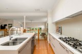 https://images.listonce.com.au/custom/160x/listings/10-tower-avenue-alphington-vic-3078/749/01830749_img_06.jpg?QuPG8_9B6PA