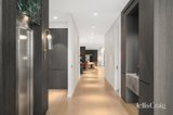 https://images.listonce.com.au/custom/160x/listings/10-trevor-court-mount-waverley-vic-3149/596/01810596_img_04.jpg?zEJbOBUzxTc
