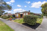 https://images.listonce.com.au/custom/160x/listings/10-truganina-avenue-seabrook-vic-3028/673/01890673_img_04.jpg?6JRJCLYVm3M