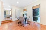 https://images.listonce.com.au/custom/160x/listings/10-tulloch-grove-glen-waverley-vic-3150/475/01937475_img_03.jpg?TDBAi0SPCoQ