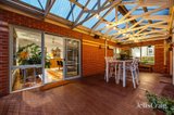 https://images.listonce.com.au/custom/160x/listings/10-tunbury-court-highton-vic-3216/887/01885887_img_12.jpg?EJ2t-Mp6h8M