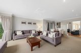 https://images.listonce.com.au/custom/160x/listings/10-unwin-street-templestowe-vic-3106/354/00678354_img_05.jpg?04pEVVTTQHc