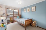https://images.listonce.com.au/custom/160x/listings/10-upland-court-eltham-north-vic-3095/806/01254806_img_09.jpg?durF6p_rTgg