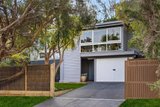https://images.listonce.com.au/custom/160x/listings/10-valentine-street-rye-vic-3941/757/01934757_img_03.jpg?Seyca0e2hbg