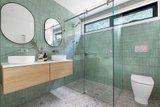 https://images.listonce.com.au/custom/160x/listings/10-valentine-street-rye-vic-3941/757/01934757_img_12.jpg?s3-U0ldUevo