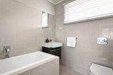 https://images.listonce.com.au/custom/160x/listings/10-valonia-drive-eltham-vic-3095/476/01575476_img_13.jpg?K1f0JVihGhI