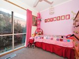 https://images.listonce.com.au/custom/160x/listings/10-verina-way-lilydale-vic-3140/250/01524250_img_12.jpg?iDib_7xhA4I