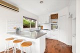 https://images.listonce.com.au/custom/160x/listings/10-victoria-terrace-belmont-vic-3216/339/01724339_img_07.jpg?7n8sqALRTw8