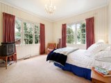 https://images.listonce.com.au/custom/160x/listings/10-view-hill-road-balwyn-north-vic-3104/972/01683972_img_06.jpg?0IRILVQcP1U