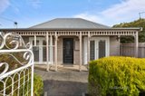 https://images.listonce.com.au/custom/160x/listings/10-vincent-street-daylesford-vic-3460/407/01575407_img_01.jpg?4V5Jq4zro-Y