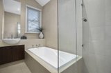 https://images.listonce.com.au/custom/160x/listings/10-vine-street-moonee-ponds-vic-3039/977/00169977_img_07.jpg?t3DDsS5PA34