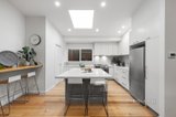 https://images.listonce.com.au/custom/160x/listings/10-violet-court-blackburn-south-vic-3130/231/01649231_img_04.jpg?PG4P09-JNsU